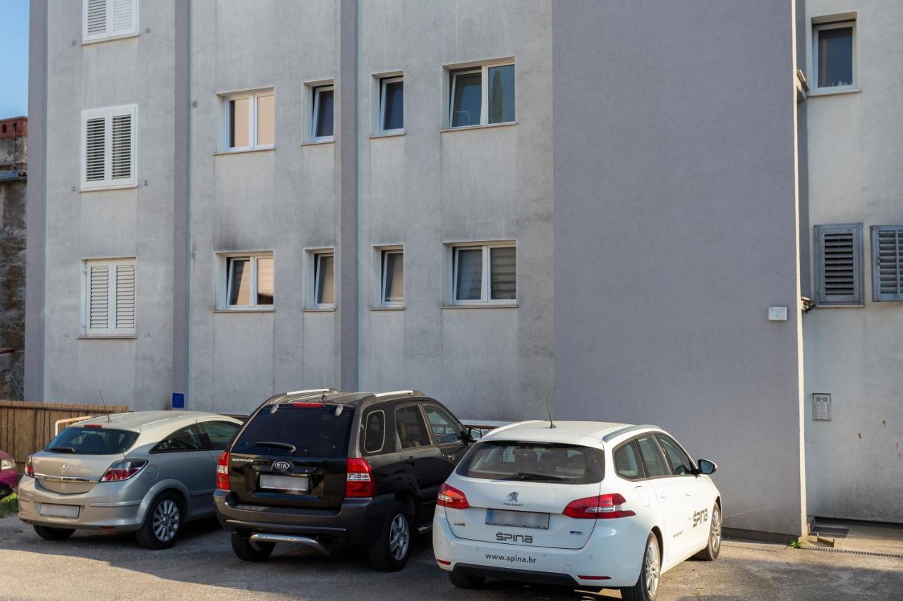 Apartman Izis Centar Pule Πούλα Εξωτερικό φωτογραφία