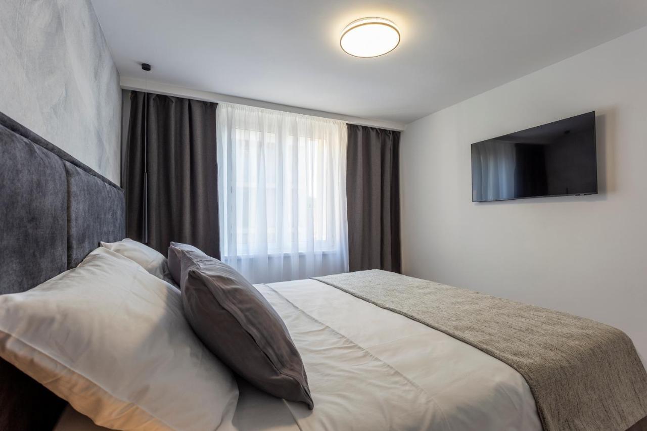 Apartman Izis Centar Pule Πούλα Εξωτερικό φωτογραφία